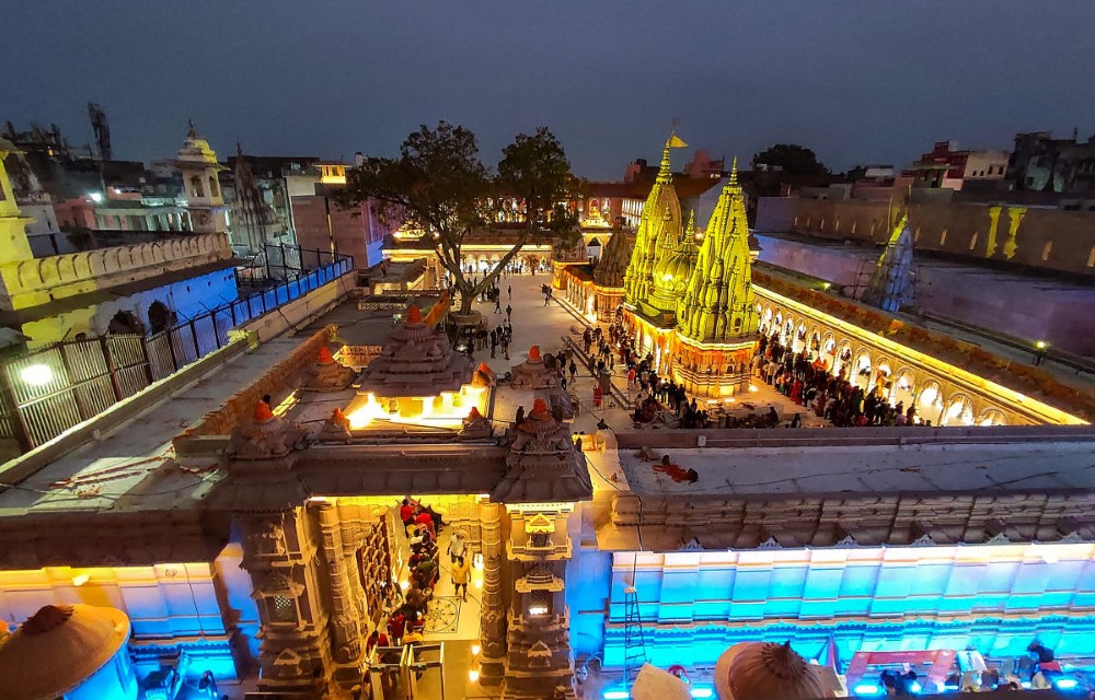 Maa Laxmi Paying Guest House Attraction Pictures